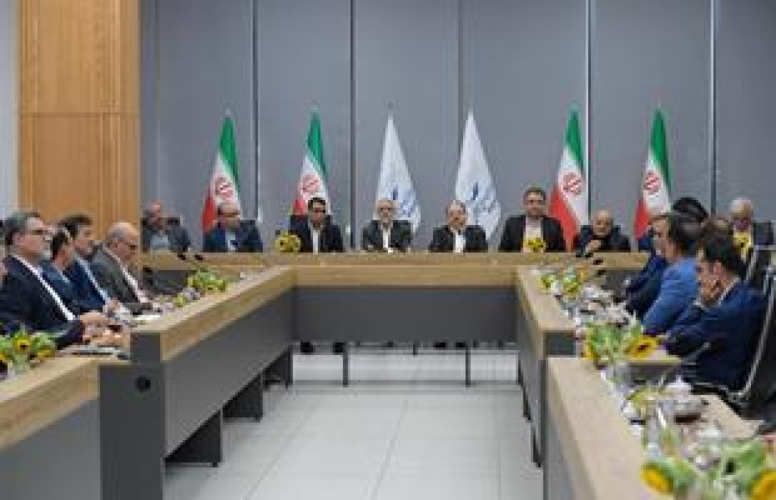 آیین تکریم و معارفه مدیران عامل شرکت های تابعه هلدینگ خلیج فارس آیین تکریم و معارفه مدیران عامل شرکت های تابعه هلدینگ خلیج فارس